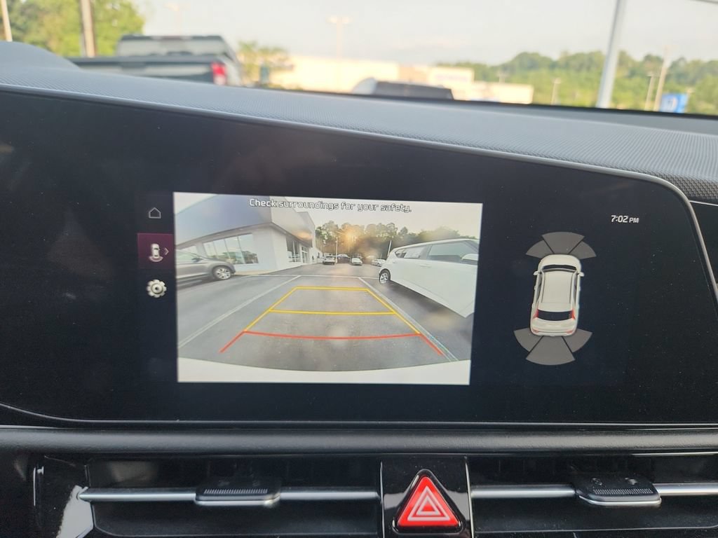 Certified 2024 Kia Niro SX Touring FWD image 22