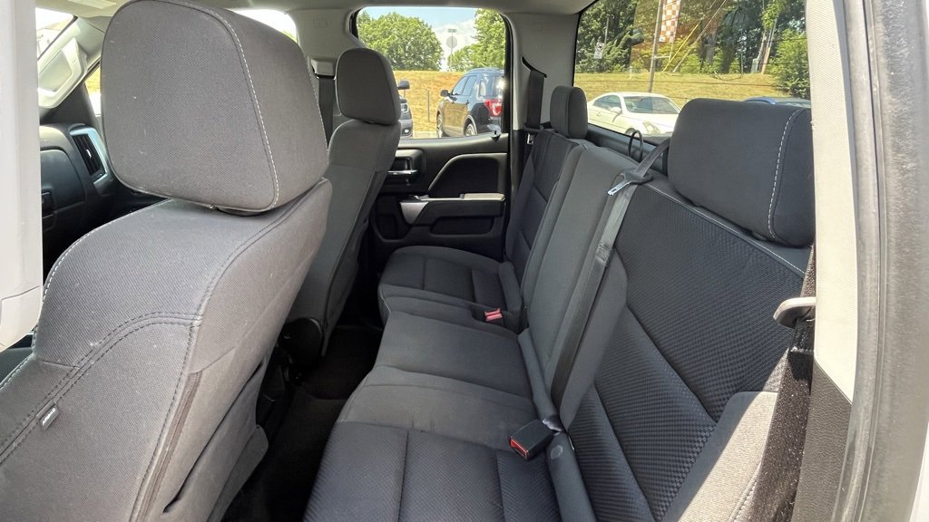 Used 2018 Chevrolet Silverado 1500 LT w/ All Star Edition image 17