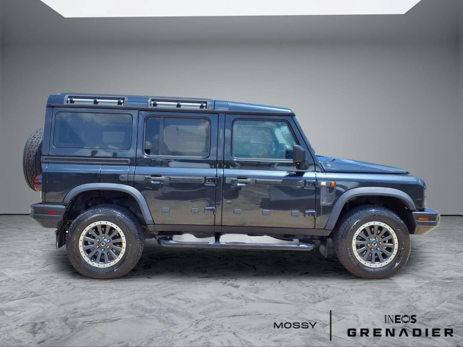 Used 2024 INEOS Grenadier Station Wagon AWD/4WD image 8