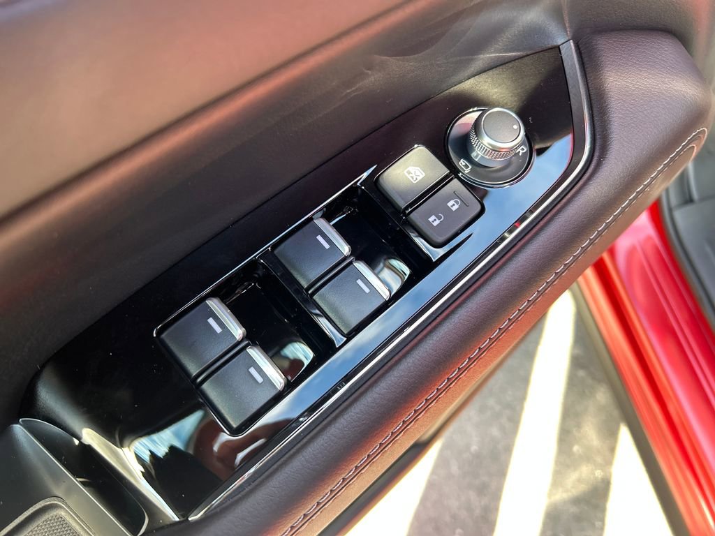 New 2025 MAZDA CX-5 Signature image 19
