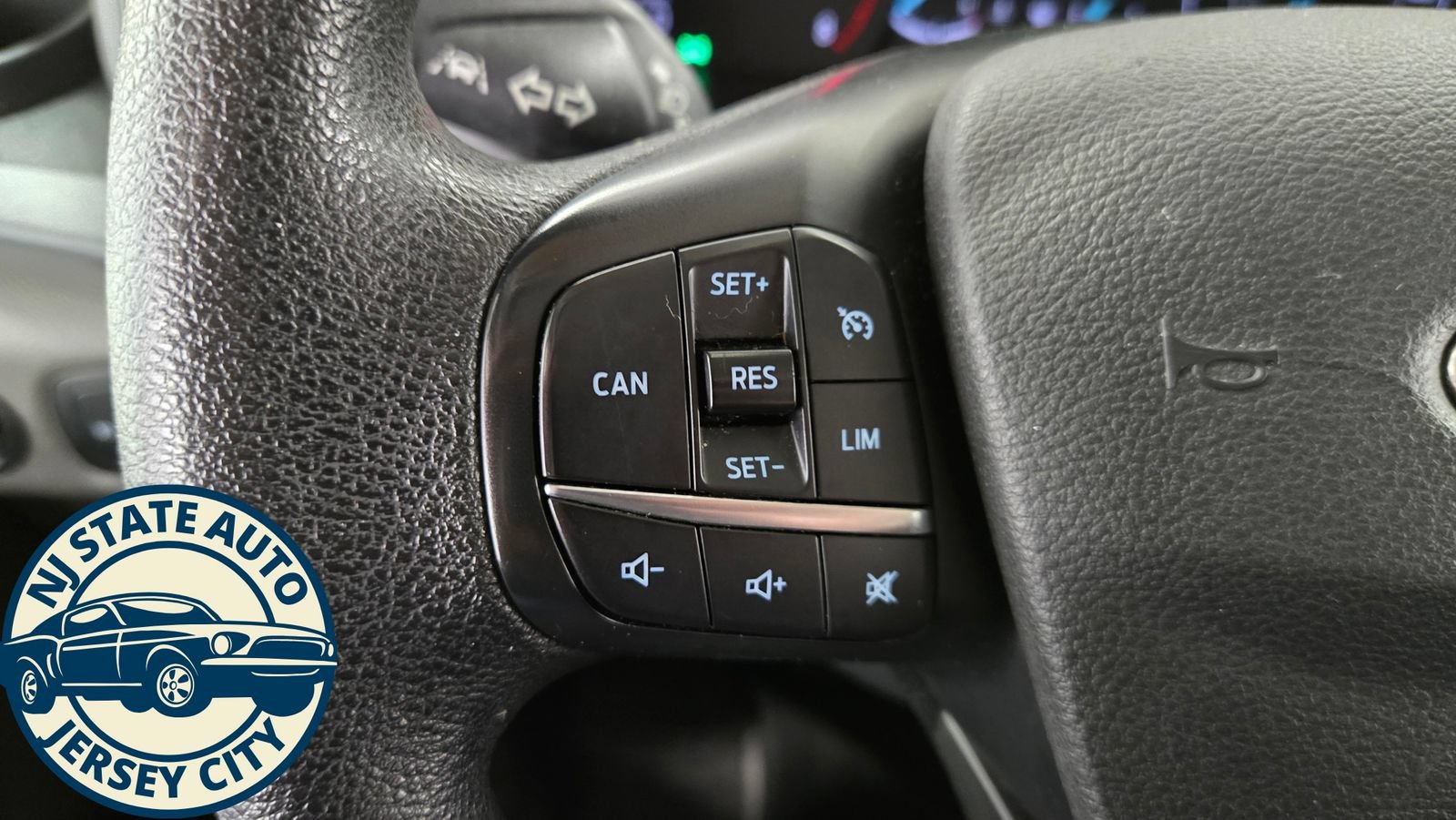 Used 2022 Ford Transit 250 Low Roof w/ Exterior Upgrade Package RWD image 12