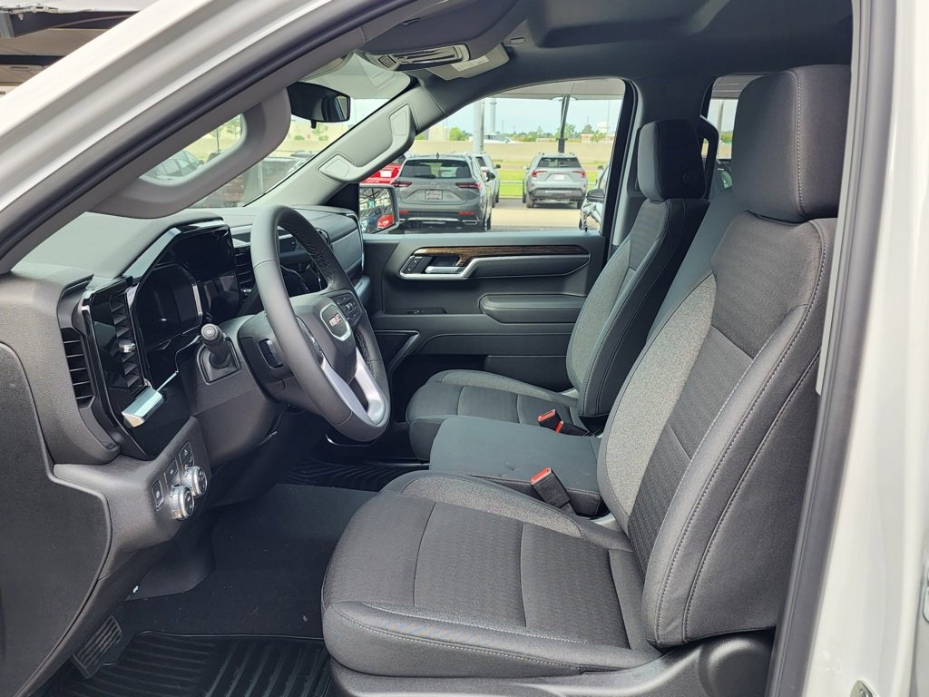 New 2026 GMC Sierra 1500 Elevation image 17