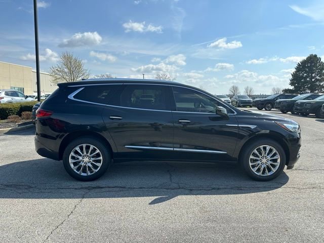 Used 2021 Buick Enclave Essence AWD/4WD image 8