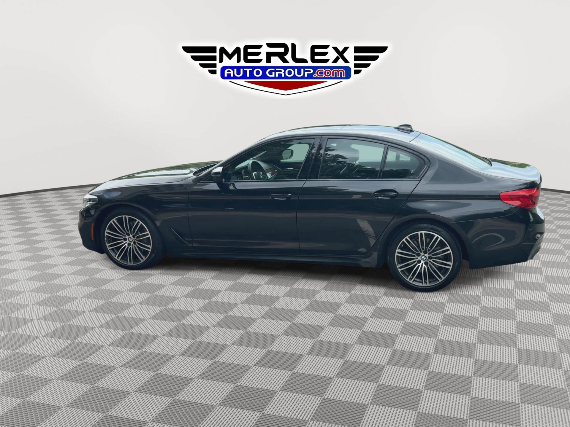 Used 2019 BMW 540i xDrive w/ M Sport Package AWD/4WD image 5