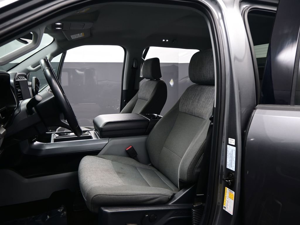 Used 2022 Ford F150 XLT w/ Equipment Group 302A High image 9