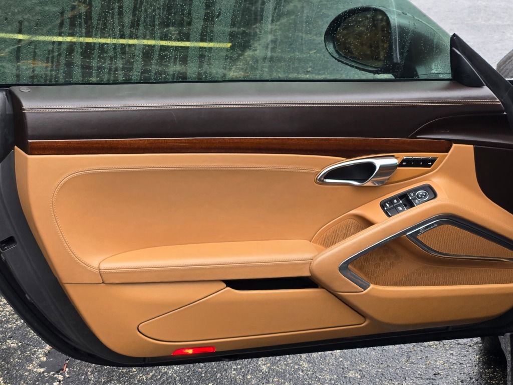 Certified 2017 Porsche 911 Turbo image 15