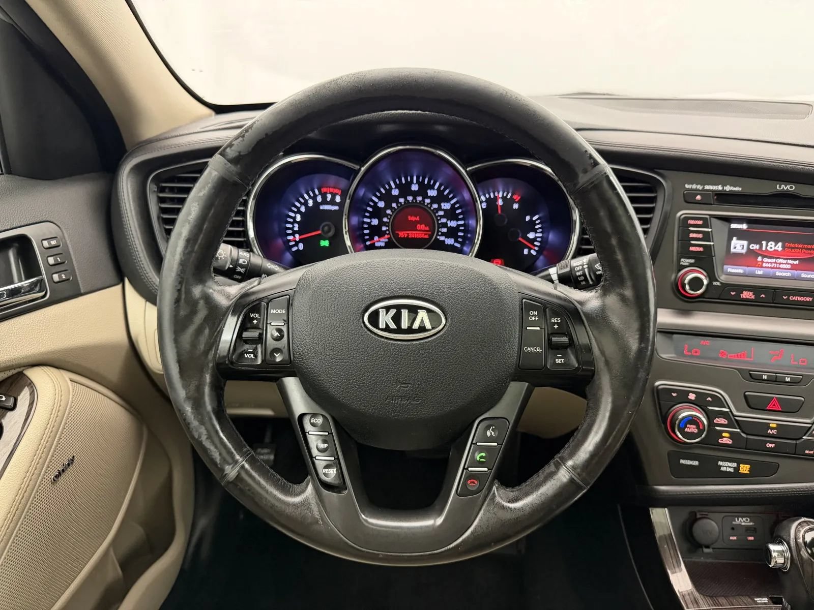 Used 2012 Kia Optima EX w/ Premium Pkg FWD image 11