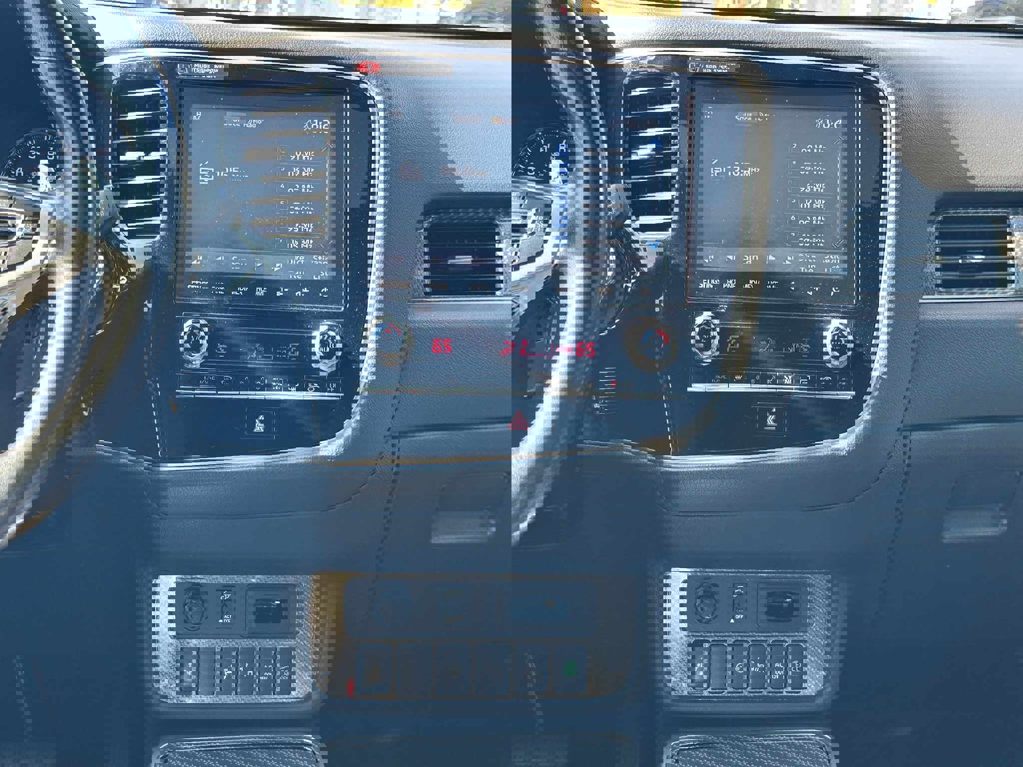 Used 2020 Mitsubishi Outlander GT image 14