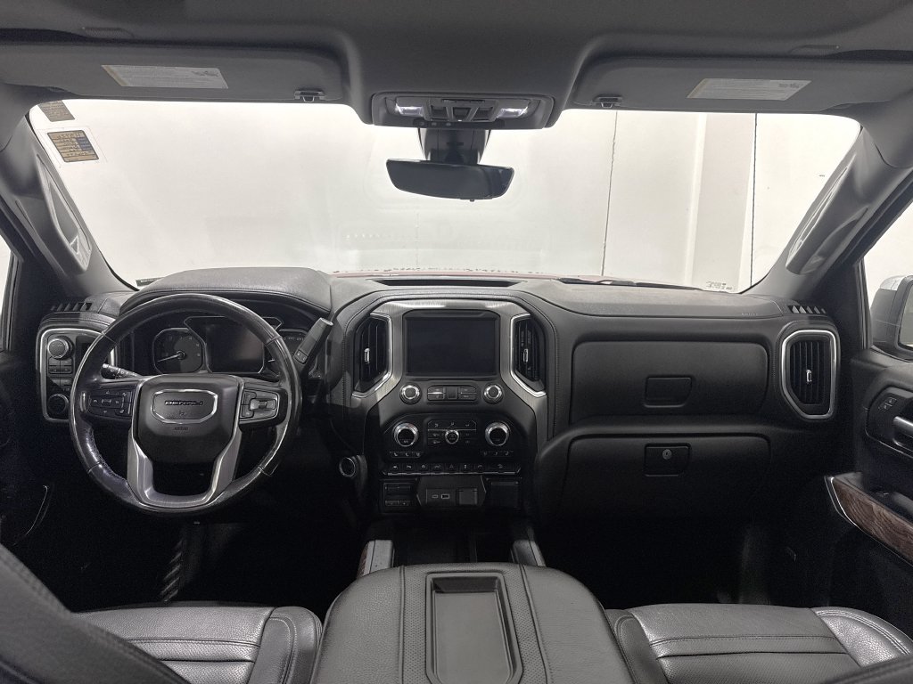 Used 2020 GMC Sierra 1500 Denali w/ Technology Package AWD/4WD image 2