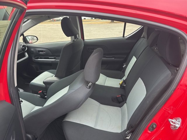 Used 2015 Toyota Prius C Two image 10