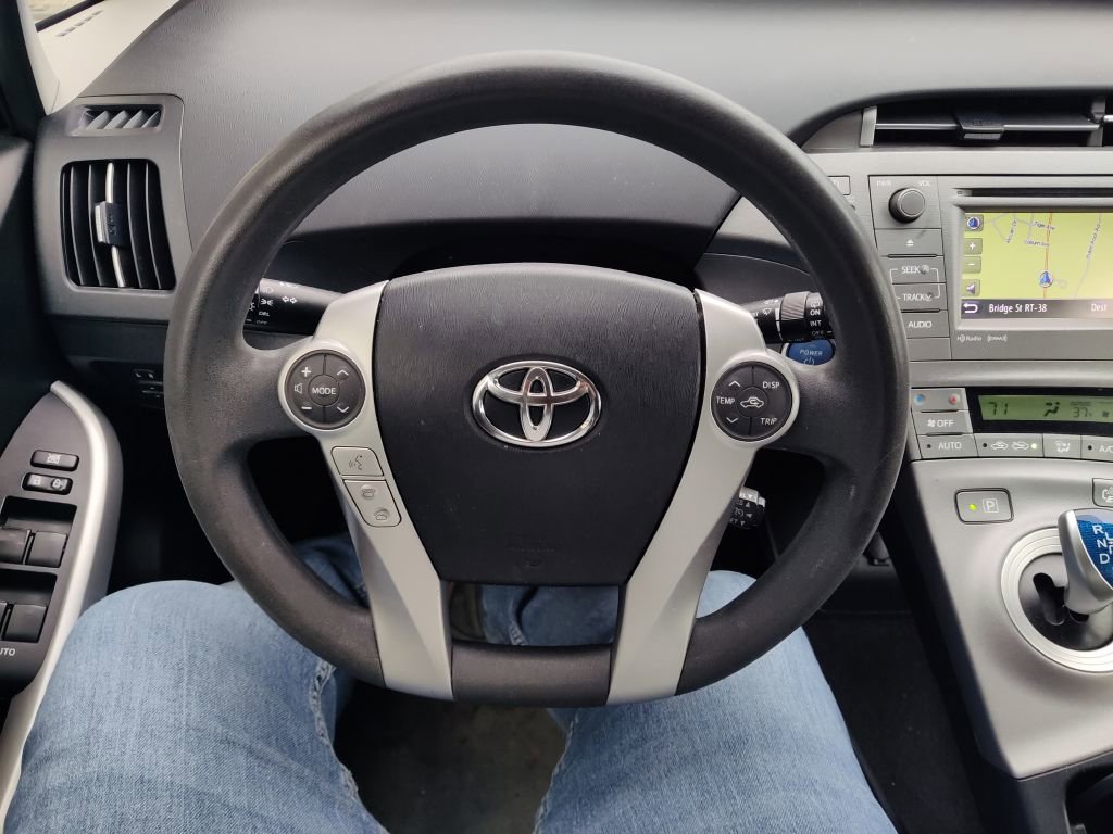 Used 2014 Toyota Prius Prime Plug-In Hybrid image 32