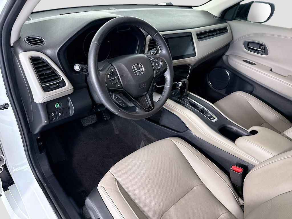 Certified 2019 Honda HR-V Touring image 9
