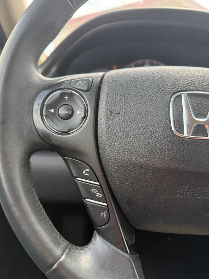 Used 2015 Honda Accord EX-L image 19