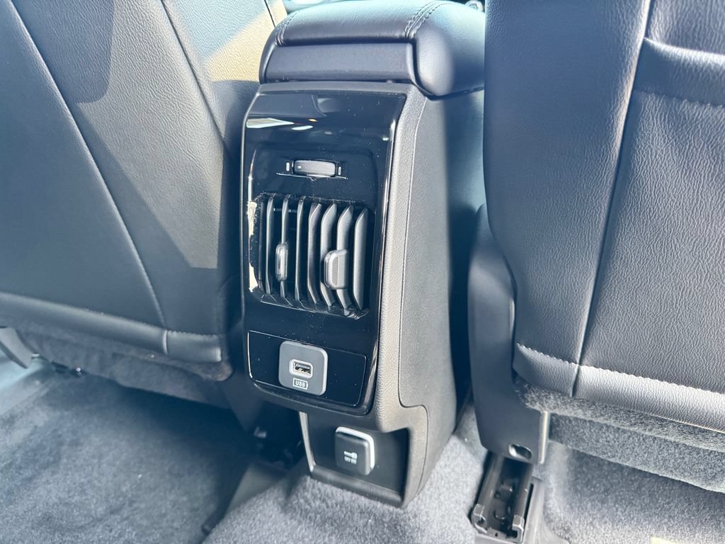 New 2026 Jeep Compass Limited AWD/4WD image 13