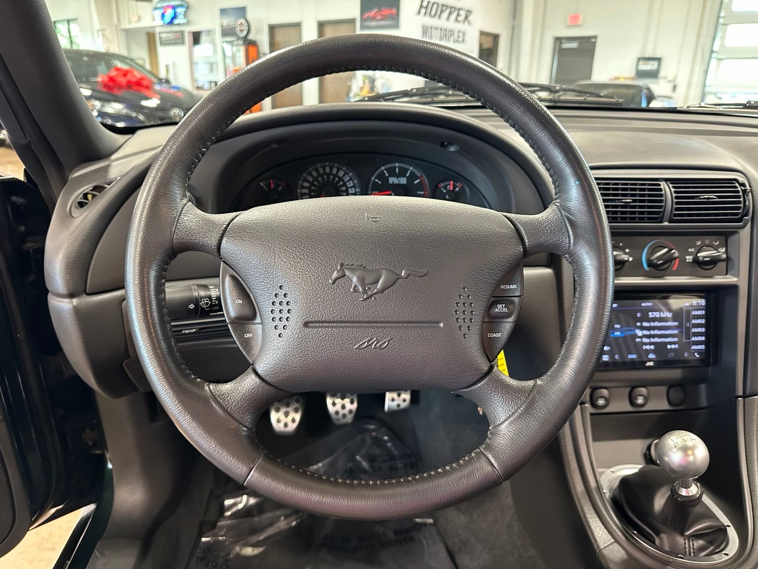 Used 2001 Ford Mustang GT RWD image 14