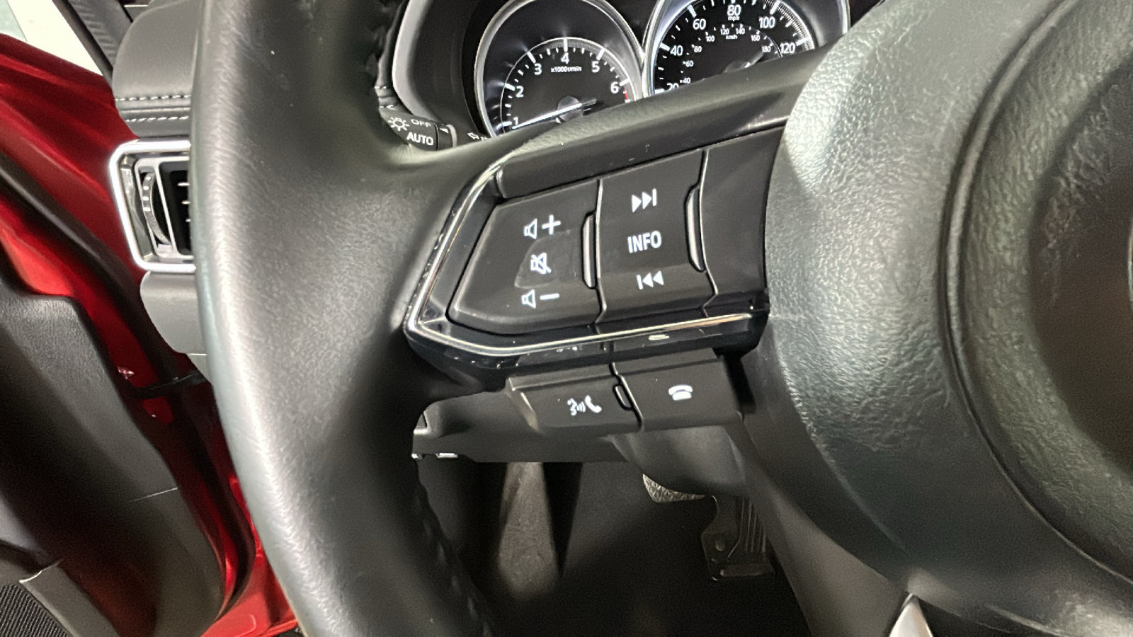 Used 2025 MAZDA CX-5 AWD 2.5 S w/ Select Package image 19