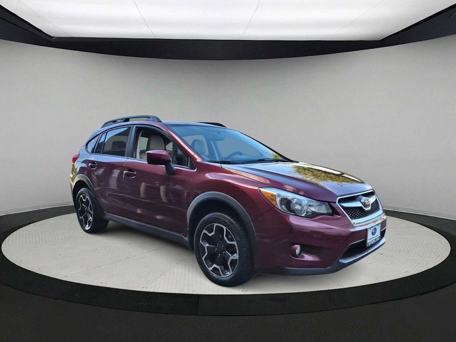 Used 2015 Subaru Crosstrek 2.0i Premium w/ Moonroof Package AWD/4WD image 2
