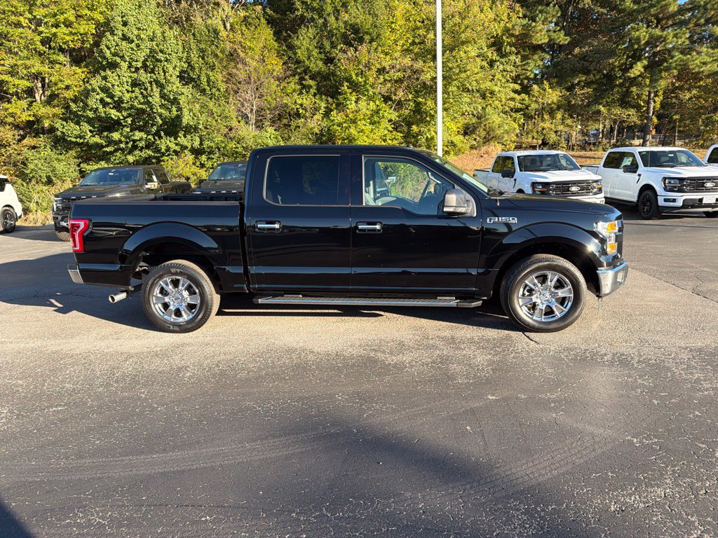Used 2017 Ford F150 XLT w/ Equipment Group 302A Luxury RWD image 2