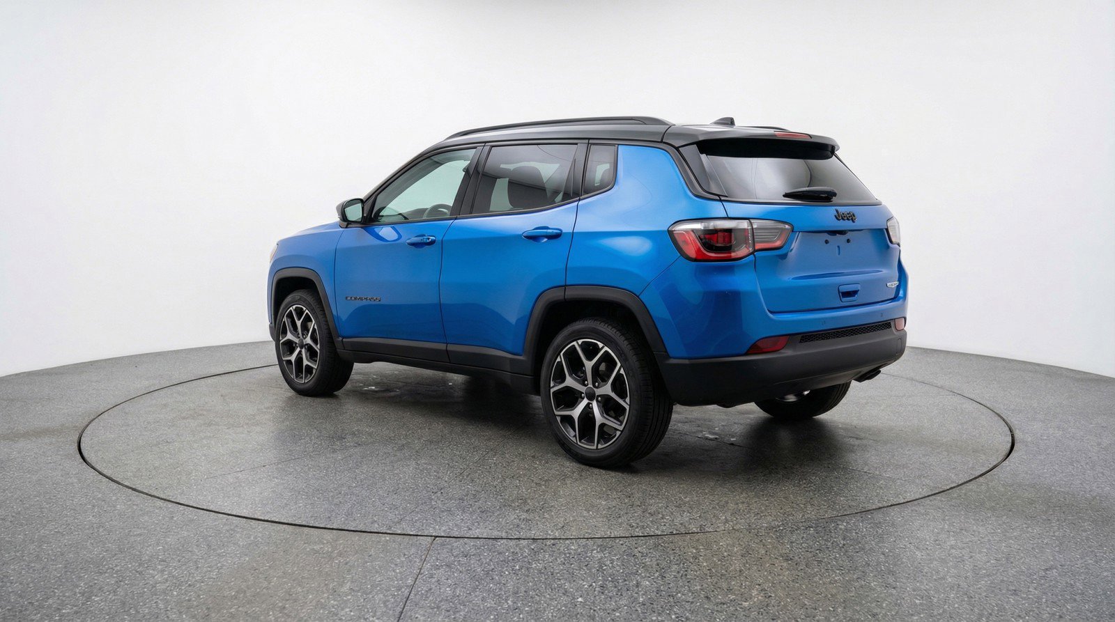 Used 2025 Jeep Compass Limited image 6
