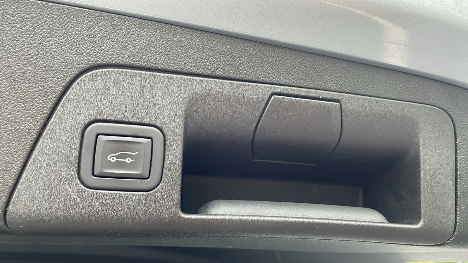 Certified 2023 Buick Envision Avenir image 28