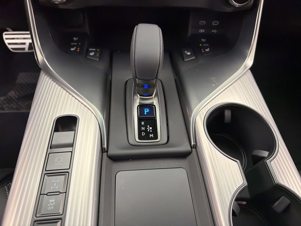 New 2026 Lexus LX 700h F Sport AWD/4WD image 18