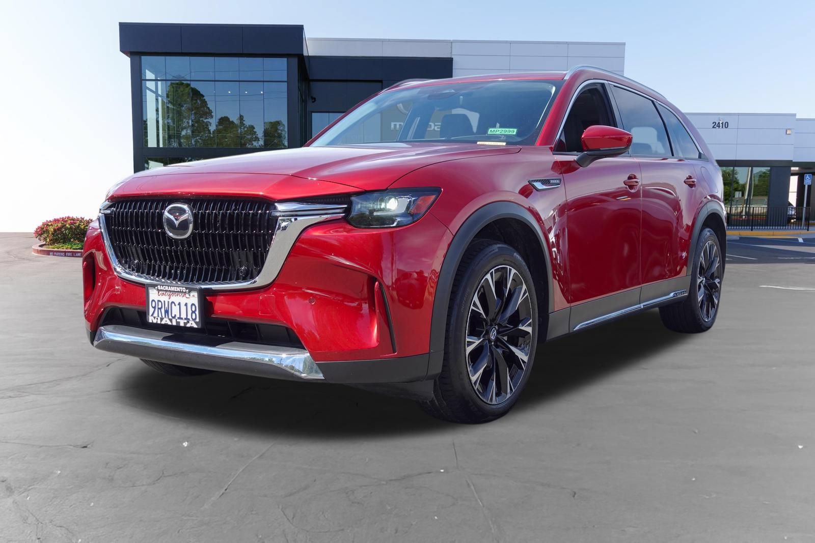 Certified 2024 MAZDA CX-90 Plug-In Hybrid w/ Premium Pkg AWD/4WD image 9