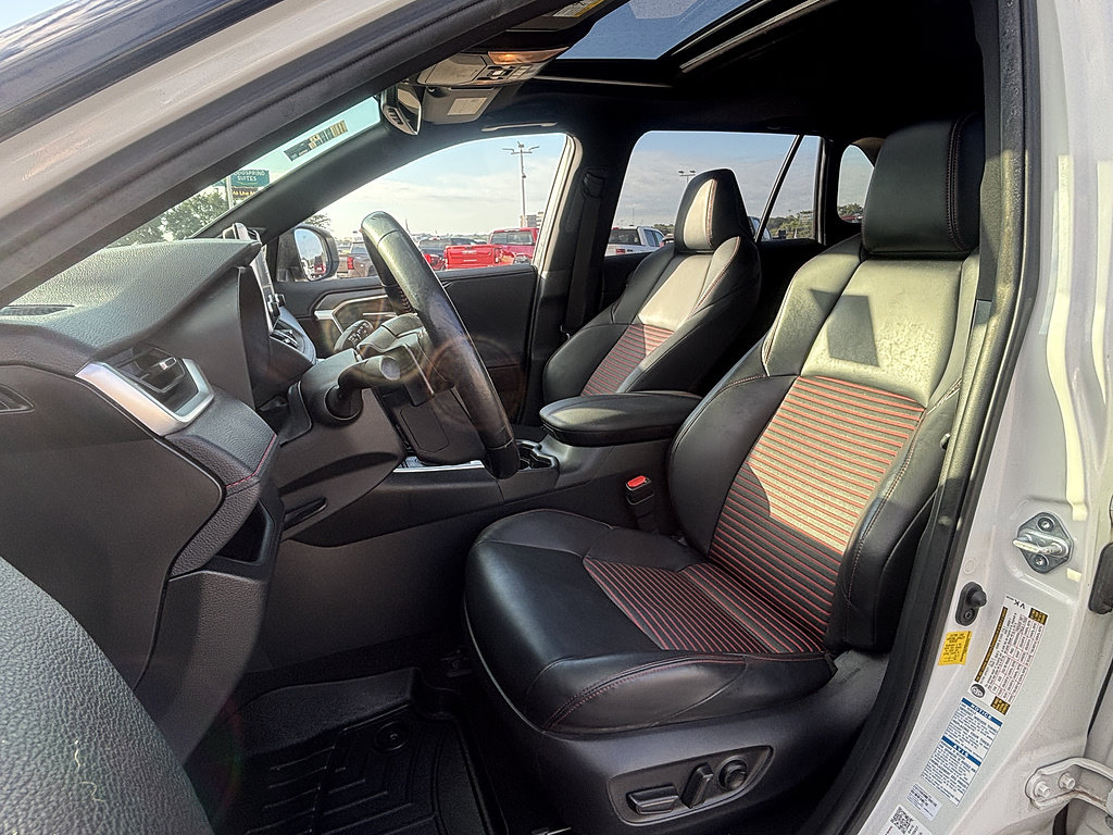 Certified 2021 Toyota RAV4 XSE w/ Weather Package AWD/4WD image 14