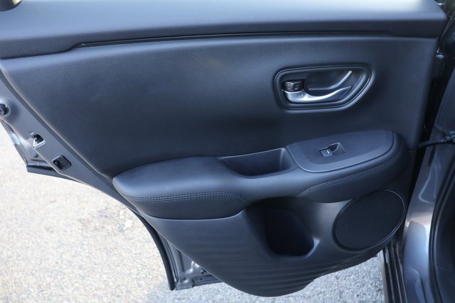 Certified 2025 Honda HR-V LX image 23