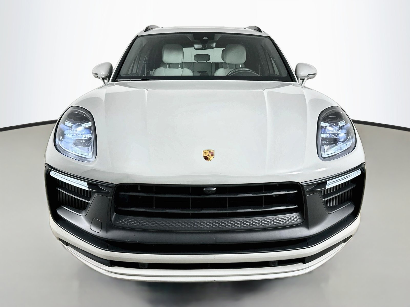 Used 2022 Porsche Macan GTS AWD/4WD image 2