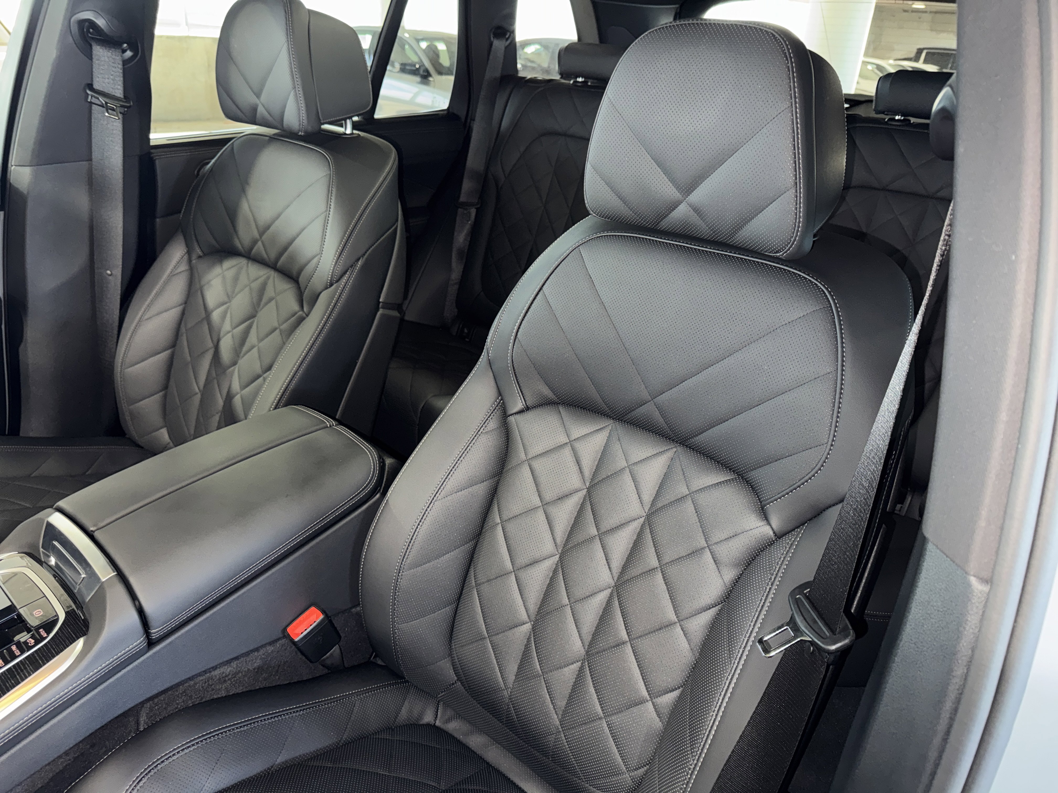 Certified 2025 BMW X5 M60i image 33