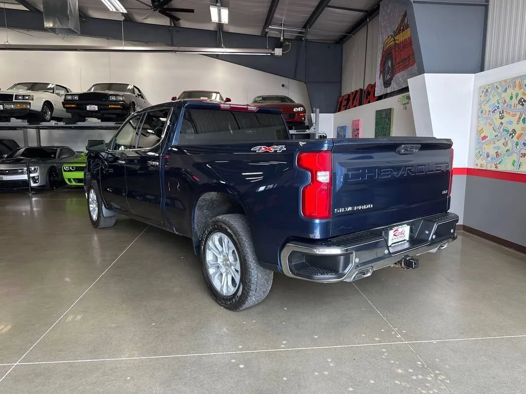 Used 2022 Chevrolet Silverado 1500 LTZ w/ Max Trailering Package AWD/4WD image 7