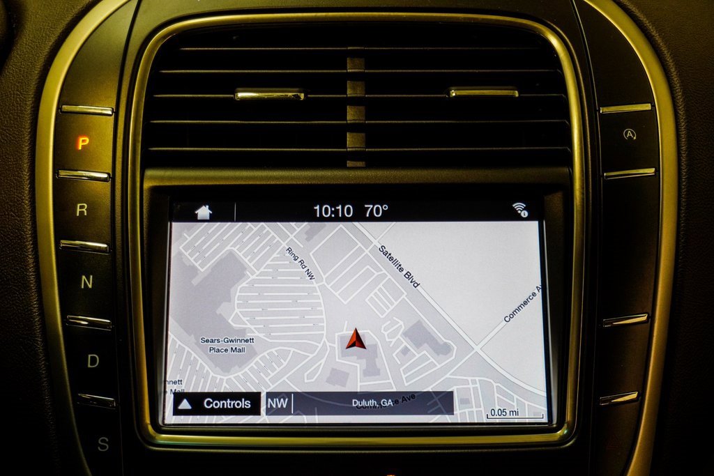 Used 2019 Lincoln Nautilus Select image 26