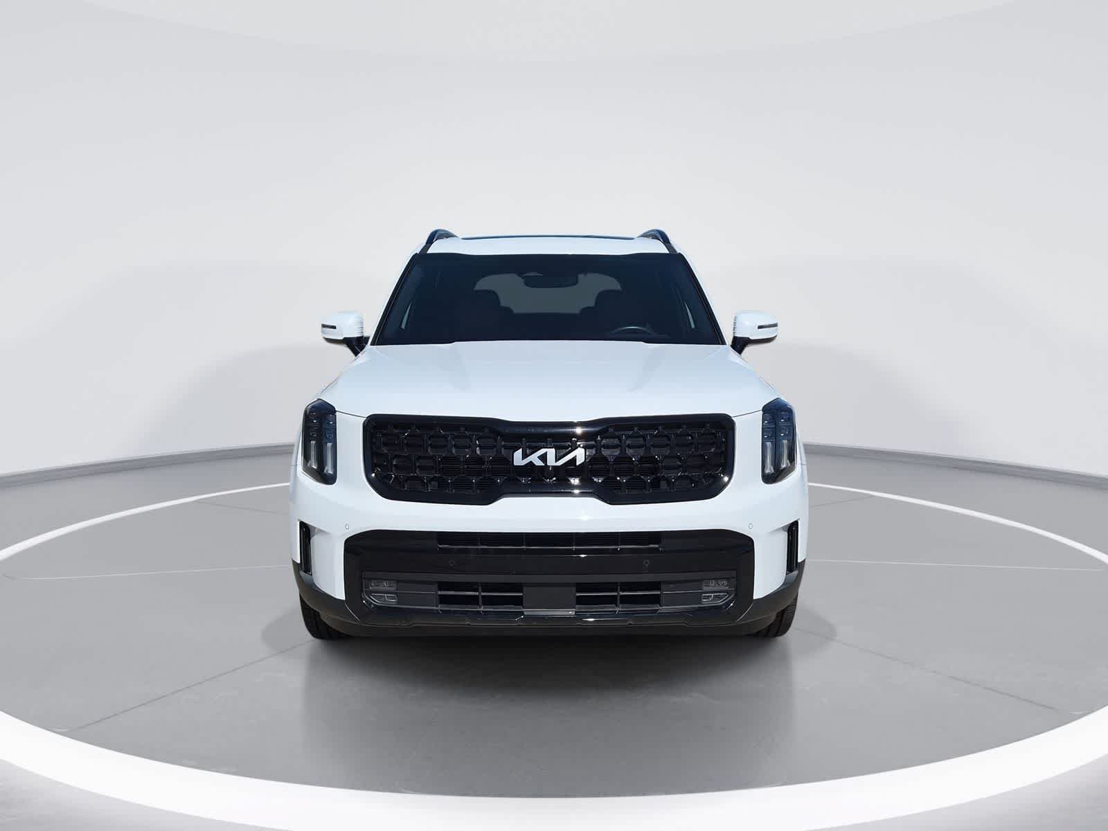Used 2024 Kia Telluride SX X-Line AWD/4WD image 3