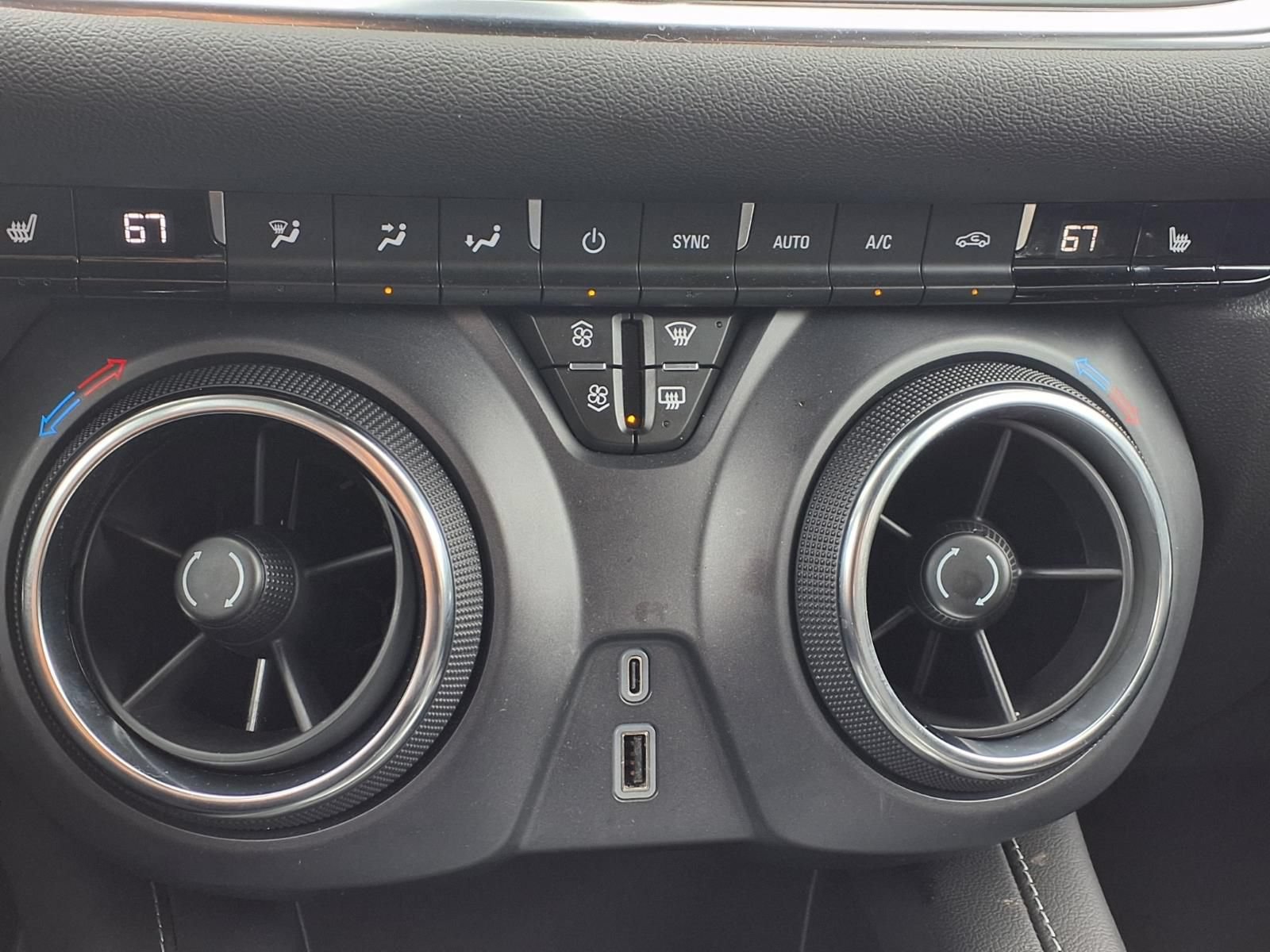 Used 2025 Chevrolet Blazer LT AWD/4WD image 6