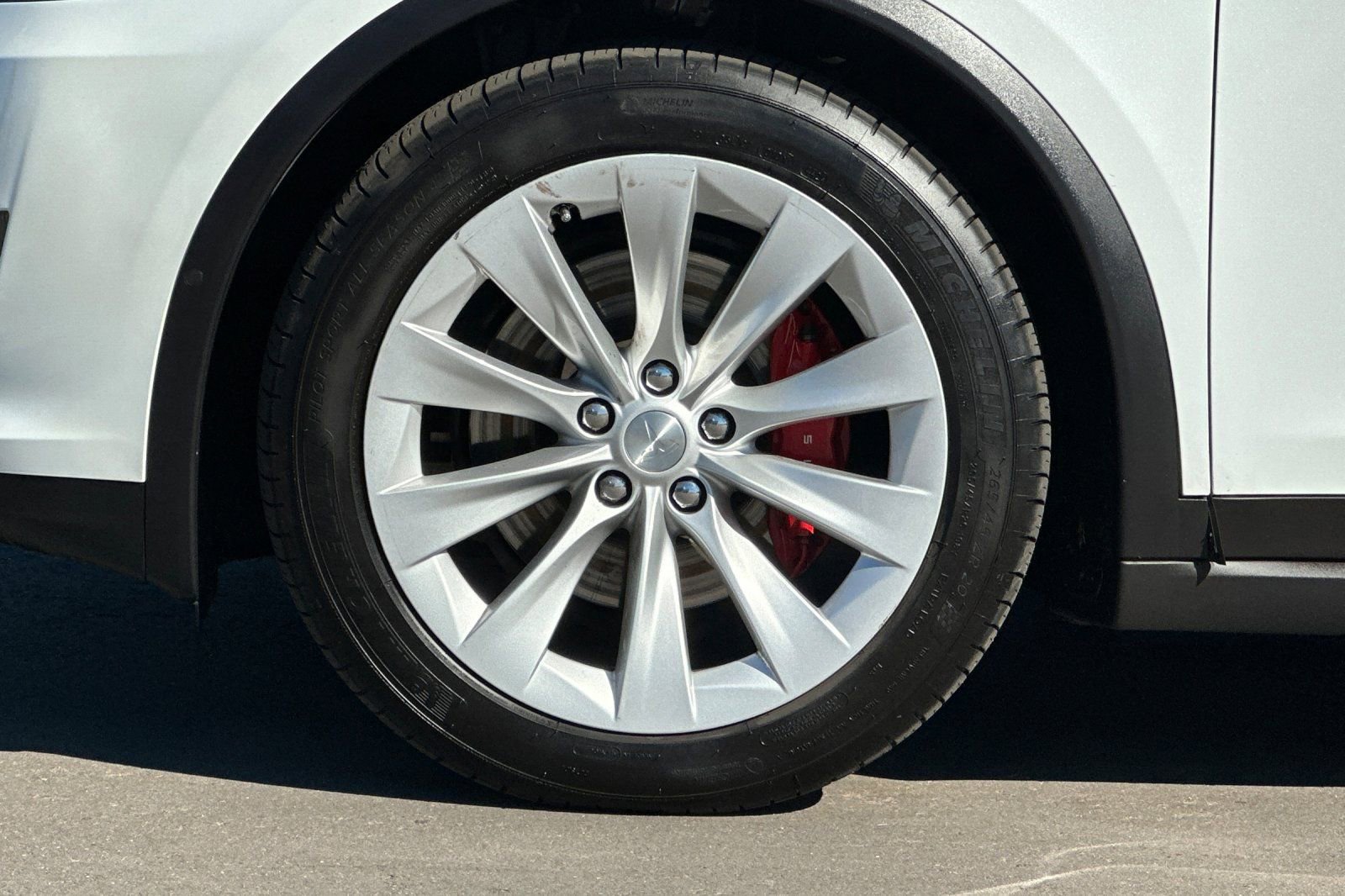 Used 2020 Tesla Model X Performance image 35