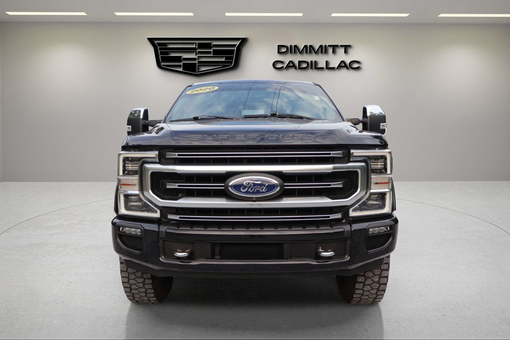 Used 2020 Ford F250 Platinum w/ Tremor Off-Road Package AWD/4WD image 2