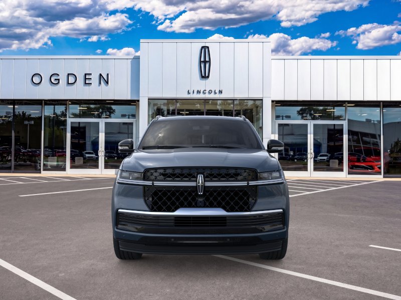 New 2026 Lincoln Navigator Reserve w/ Jet Appearance Package AWD/4WD image 6