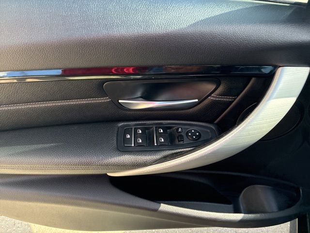 Used 2017 BMW 330i xDrive Sedan image 21