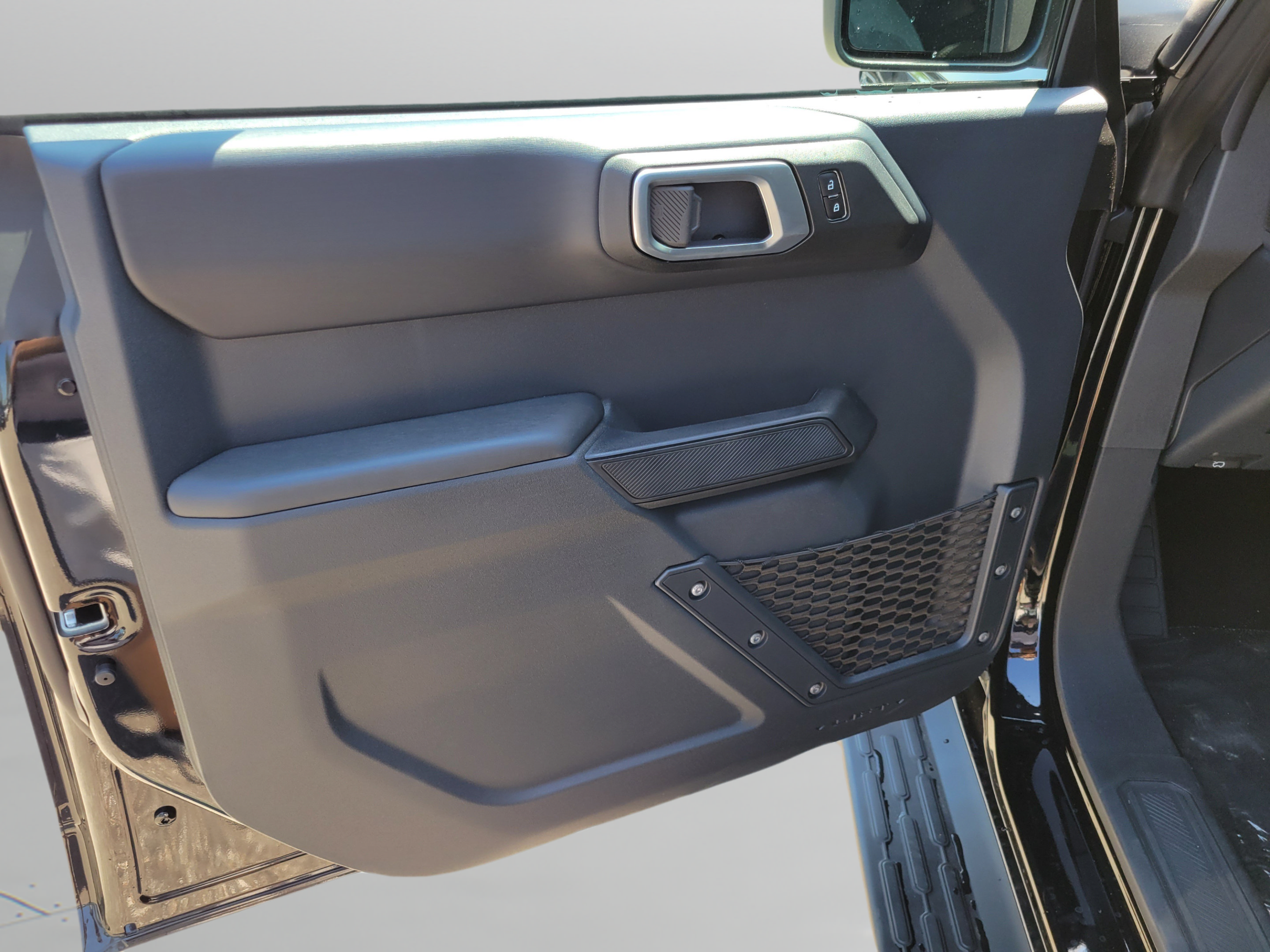 New 2026 Ford Bronco Outer Banks AWD/4WD image 14