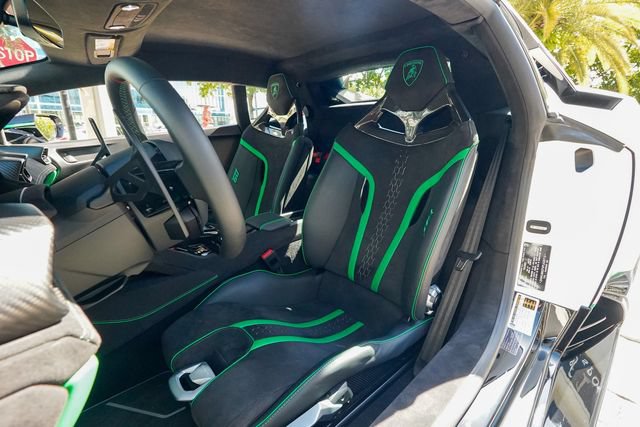 Used 2023 Lamborghini Huracan Tecnica RWD image 58