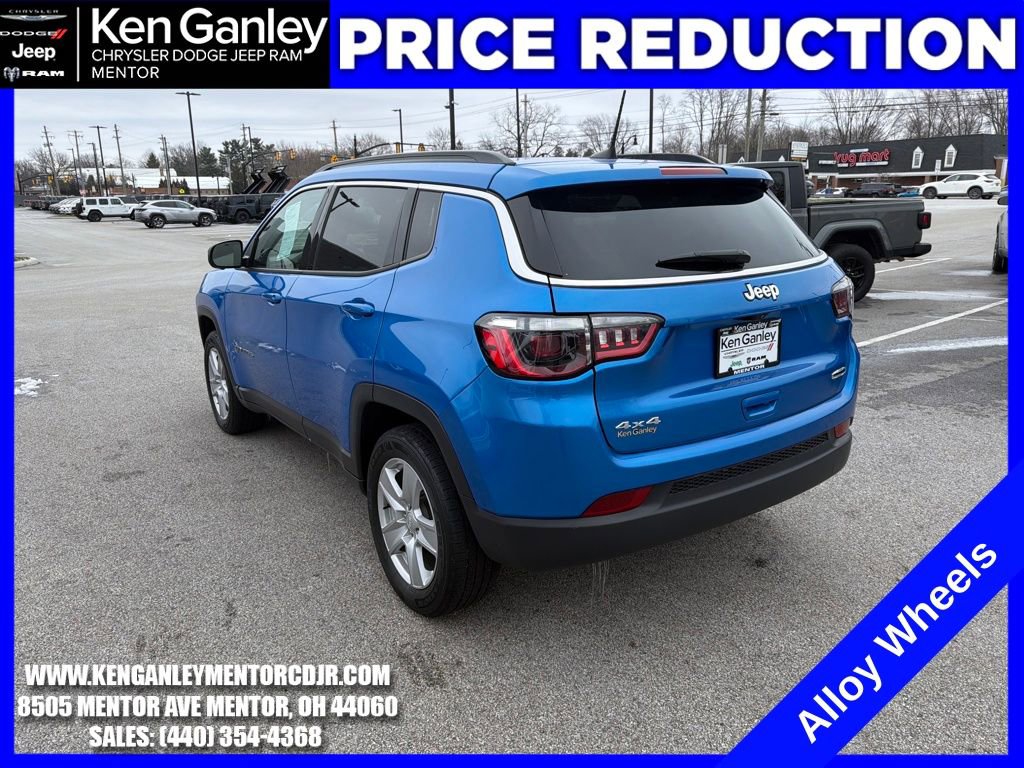 Used 2022 Jeep Compass Latitude w/ Sun and Sound Group AWD/4WD image 6