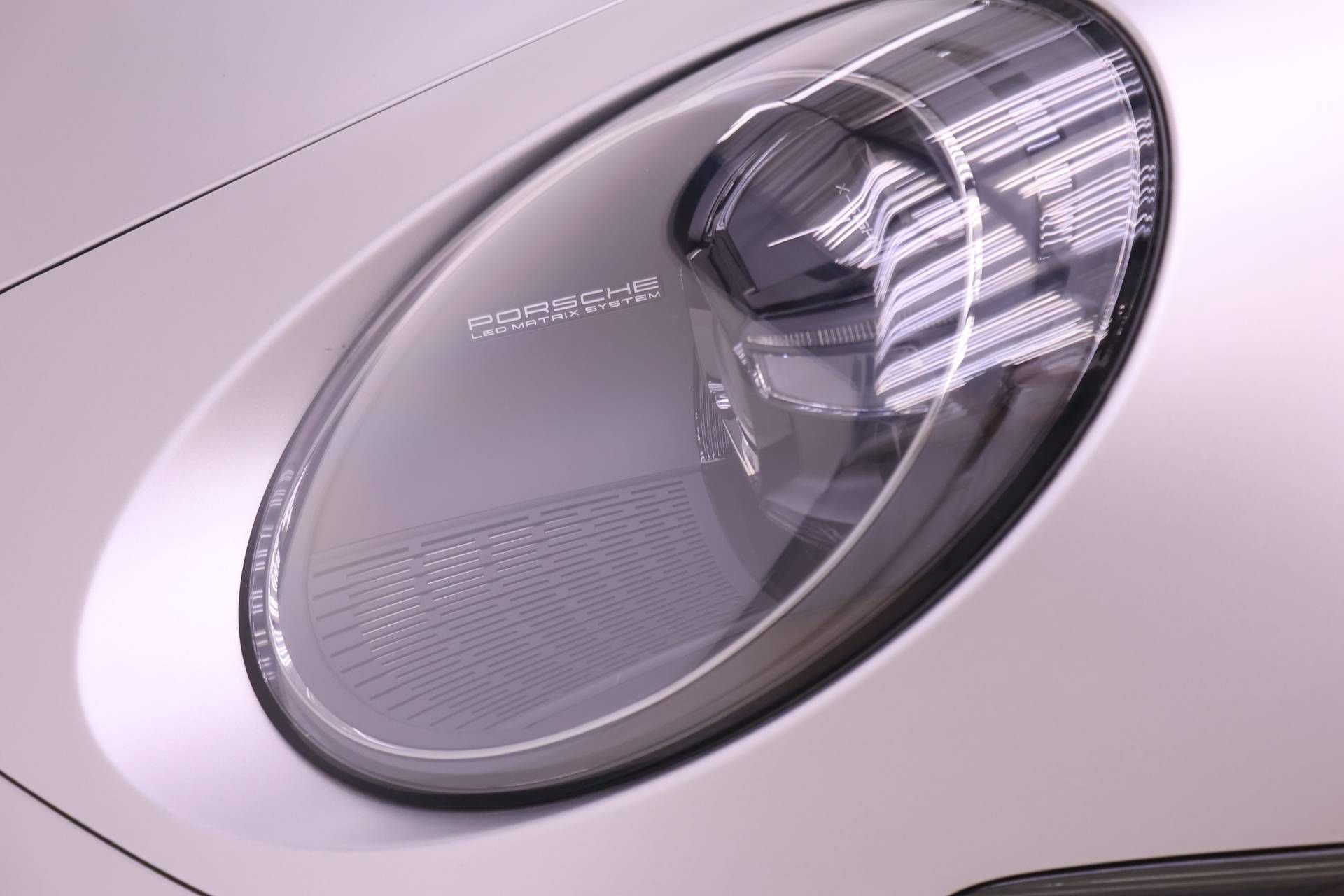 Certified 2022 Porsche 911 Turbo S image 25