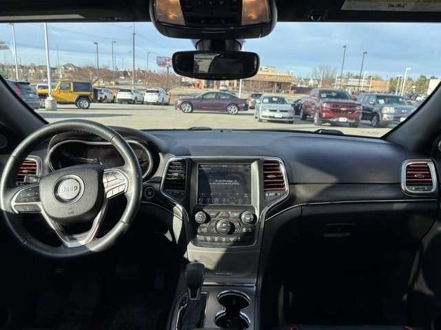 Used 2018 Jeep Grand Cherokee Limited w/ Luxury Group II image 29