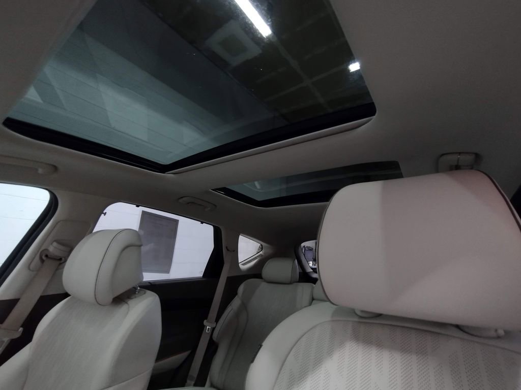 Used 2021 Genesis GV80 2.5T w/ Prestige Package 04 image 25