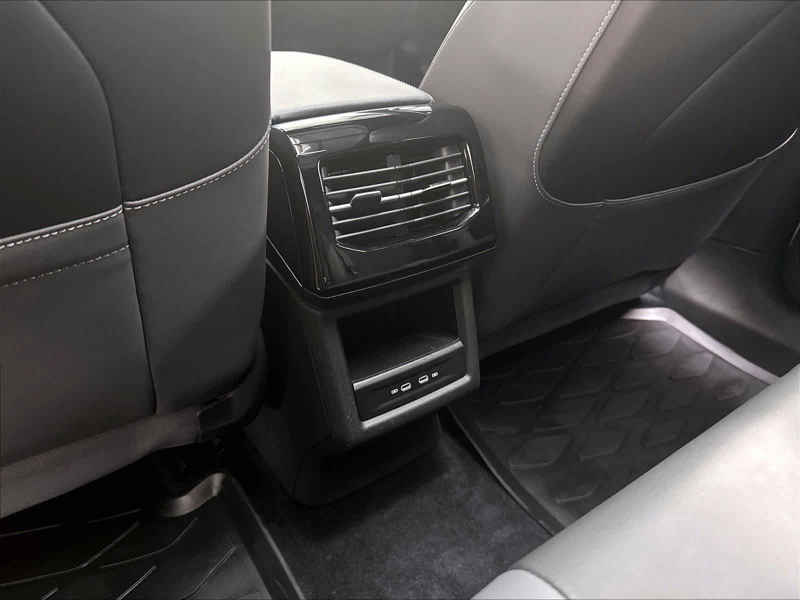 Used 2023 Volkswagen ID.4 S RWD image 13