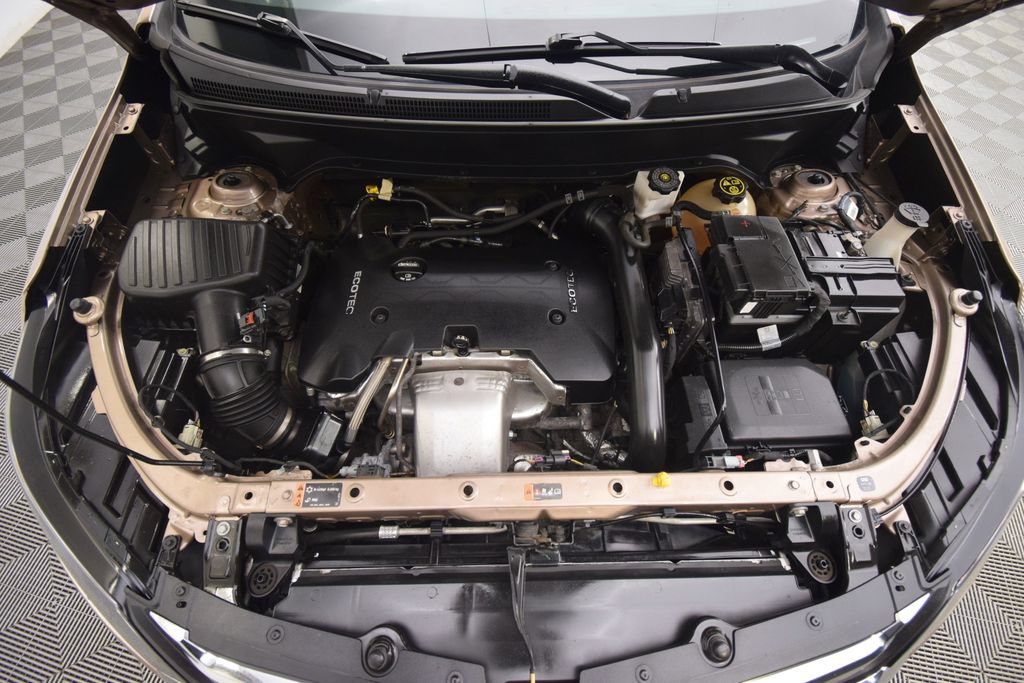 Used 2018 Chevrolet Equinox Premier AWD/4WD image 25