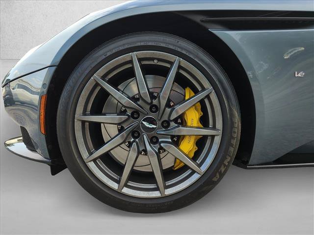 Used 2018 Aston Martin DB11 V12 RWD image 14