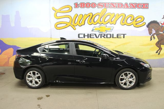 Used 2016 Chevrolet Volt Premier w/ Driver Confidence Package FWD image 1