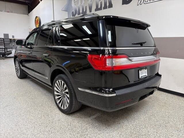 Used 2019 Lincoln Navigator L Reserve AWD/4WD image 7