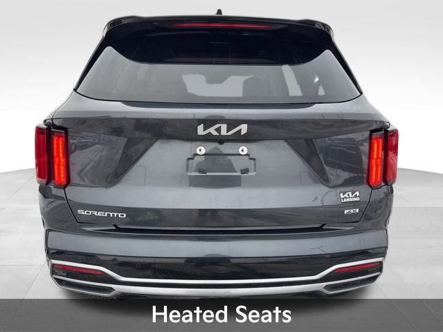 Used 2023 Kia Sorento SX image 9